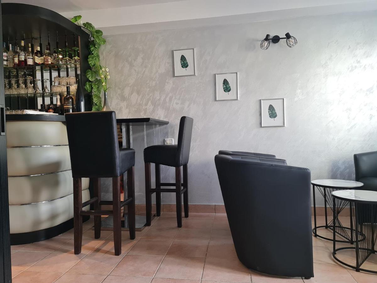 Garni Hotel Keltika Izola Ngoại thất bức ảnh
