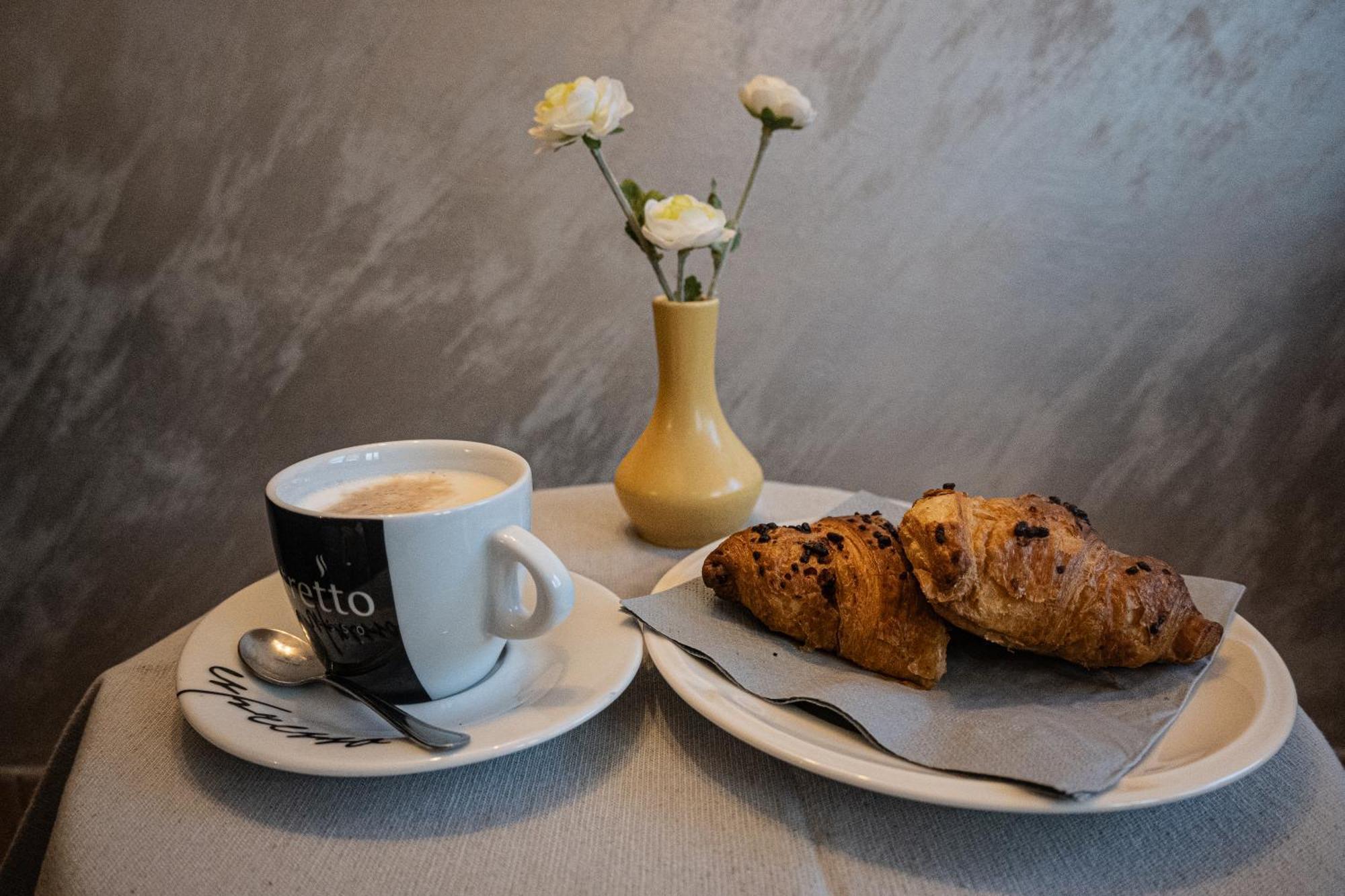 Garni Hotel Keltika Izola Ngoại thất bức ảnh