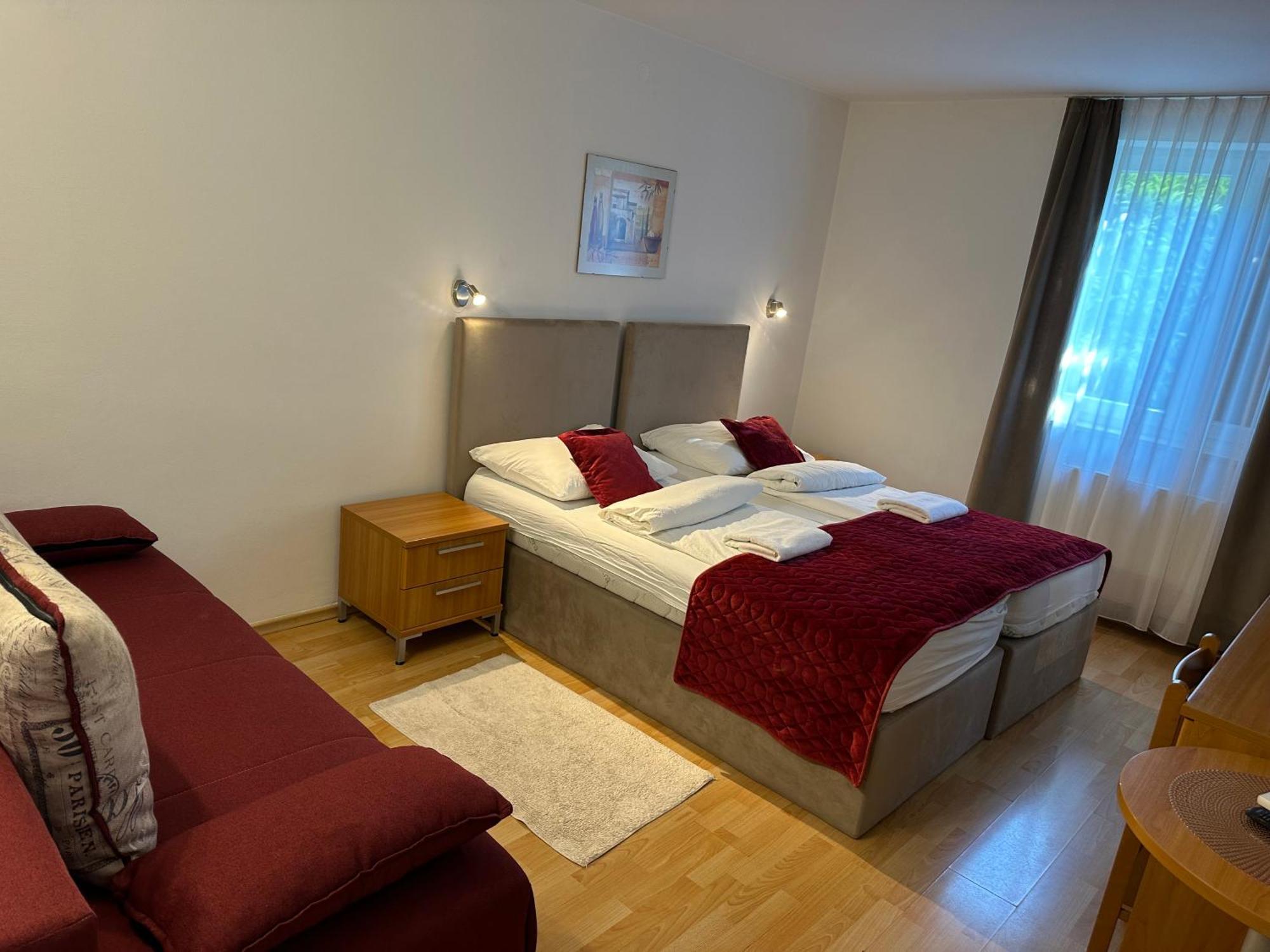 Garni Hotel Keltika Izola Ngoại thất bức ảnh
