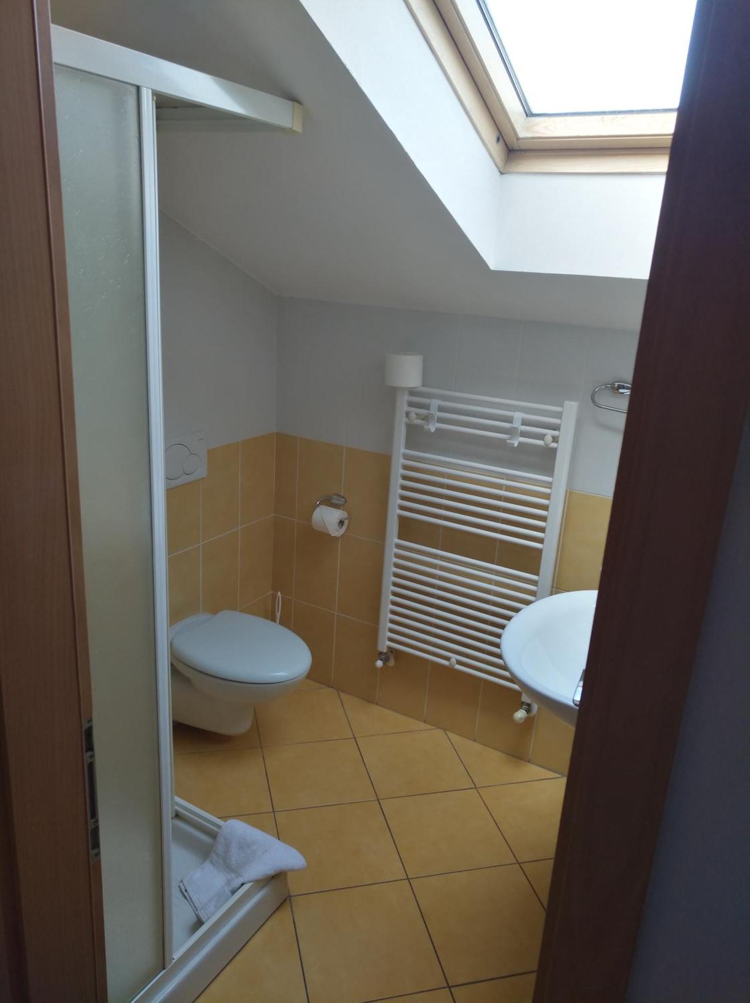 Garni Hotel Keltika Izola Ngoại thất bức ảnh