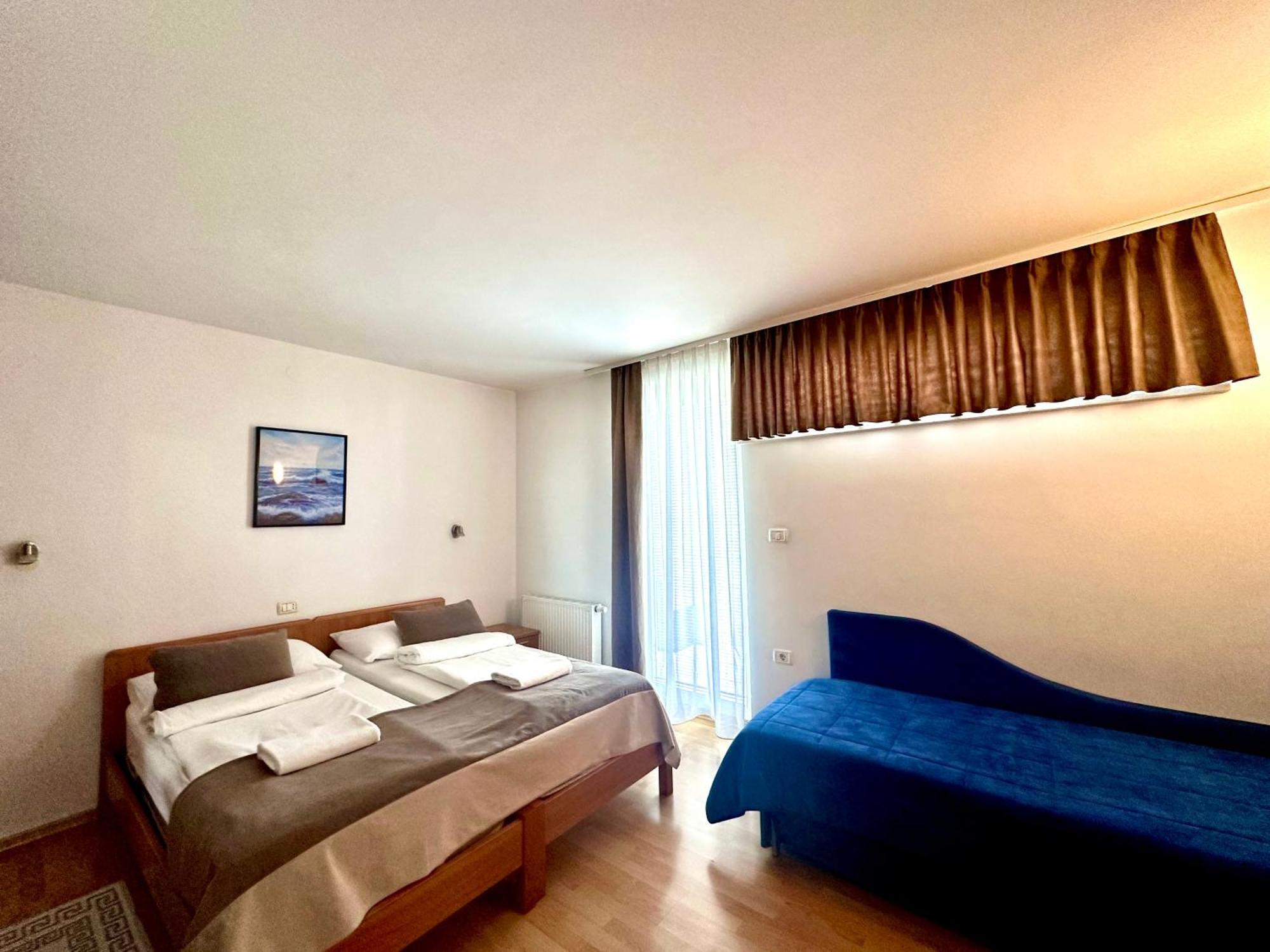 Garni Hotel Keltika Izola Ngoại thất bức ảnh