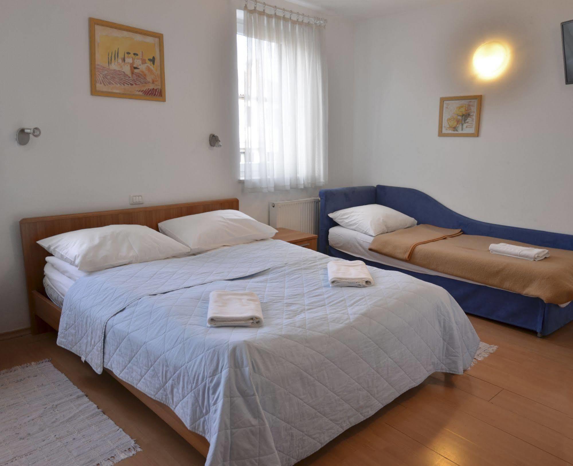 Garni Hotel Keltika Izola Ngoại thất bức ảnh